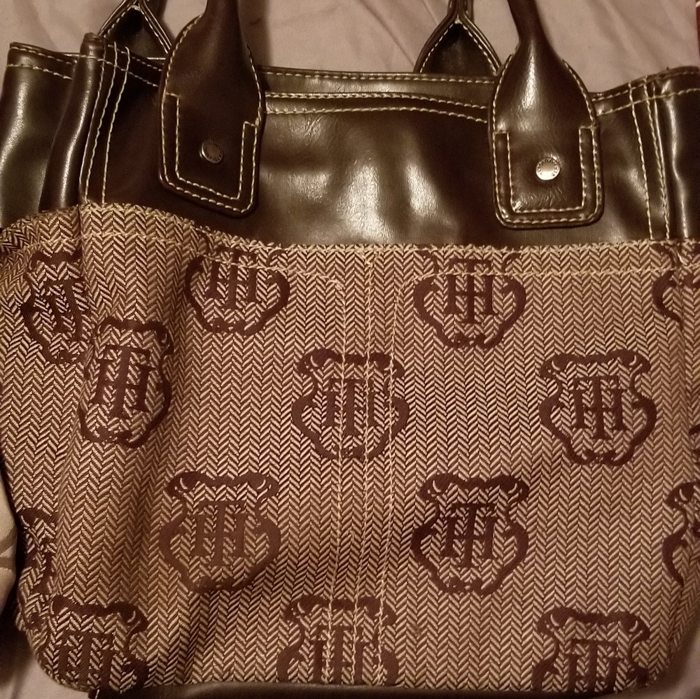 Vintage Tommy Hilfiger hand bag